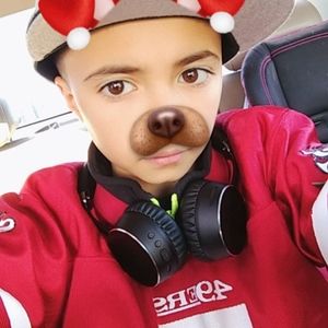 Meet your Posher, Uriel